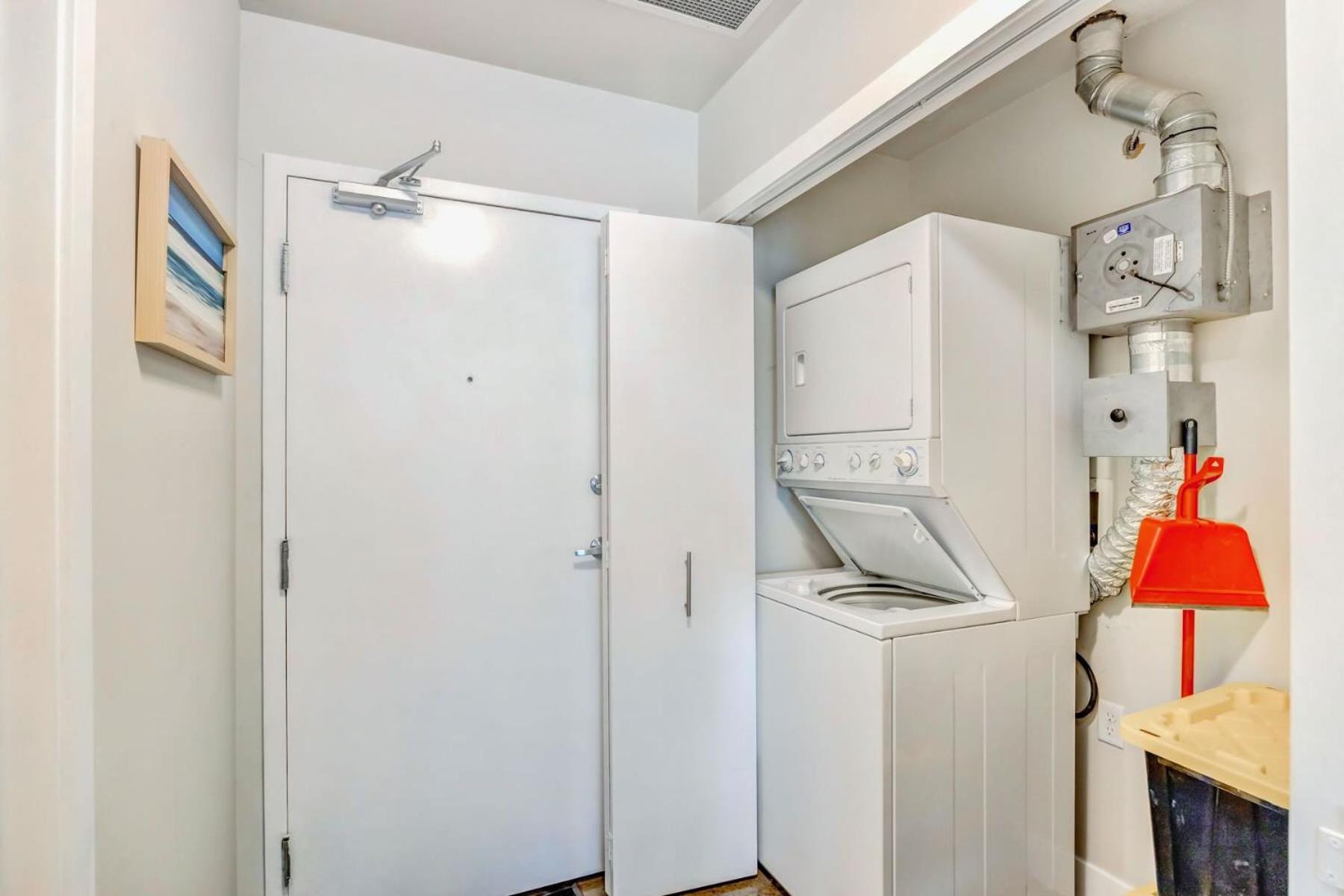 Luxury 2Br Condo - King Bed - Stunning City Views Κάλγκαρι Εξωτερικό φωτογραφία