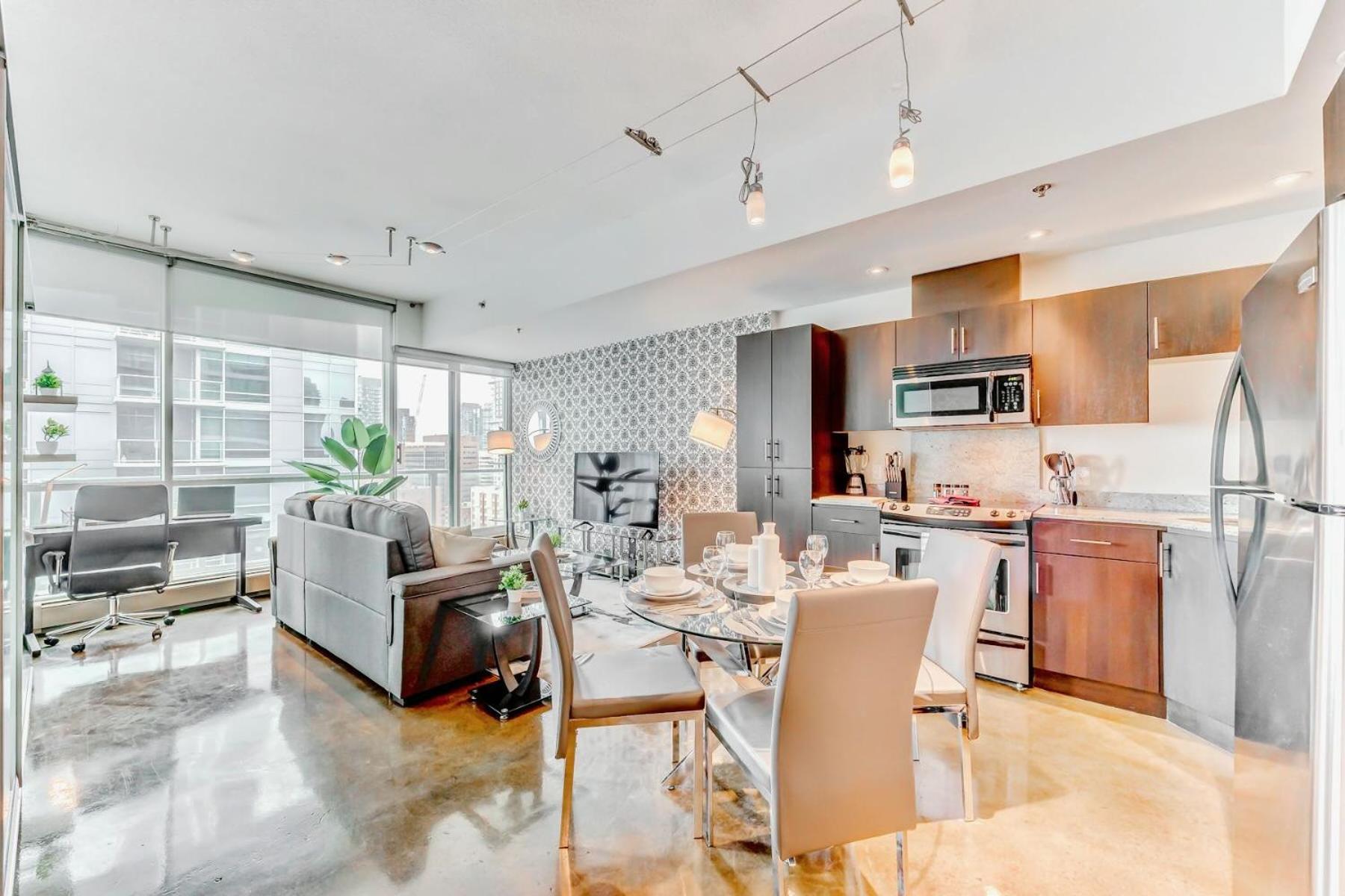 Luxury 2Br Condo - King Bed - Stunning City Views Κάλγκαρι Εξωτερικό φωτογραφία