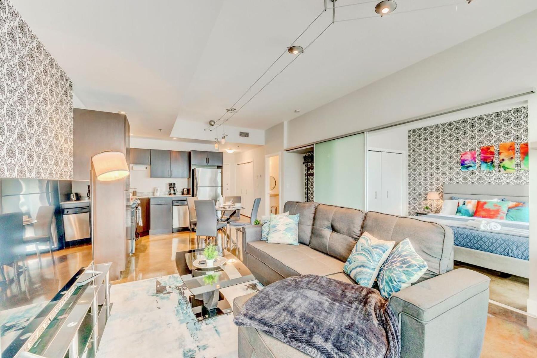 Luxury 2Br Condo - King Bed - Stunning City Views Κάλγκαρι Εξωτερικό φωτογραφία