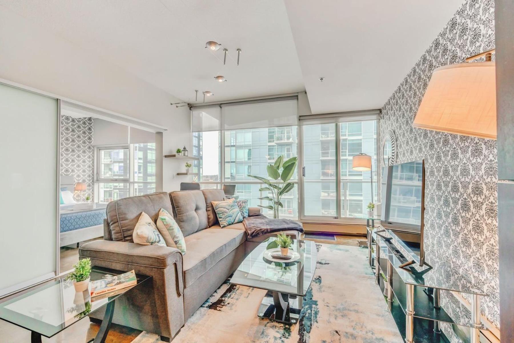 Luxury 2Br Condo - King Bed - Stunning City Views Κάλγκαρι Εξωτερικό φωτογραφία